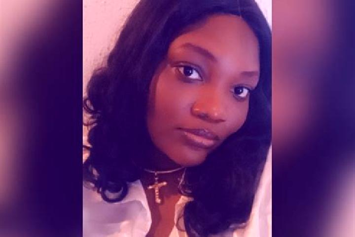 Sophia, 25 — Escort in Otan Ayegbaju, Nigeria