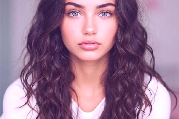 Sophia, 26, a brunette green-eyed mediterranean companion based in Baulne. Offering GFE, Massage, Deep French Kissing. Available for incall and outcall, day ...
