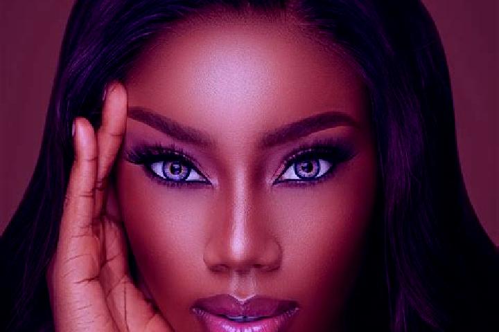 Sophia, 26, a chestnut blue-eyed ebony companion based in Tirukkoyilur. Offering Fetish, Domination, Massage. Available for incall and outcall, day and eveni...