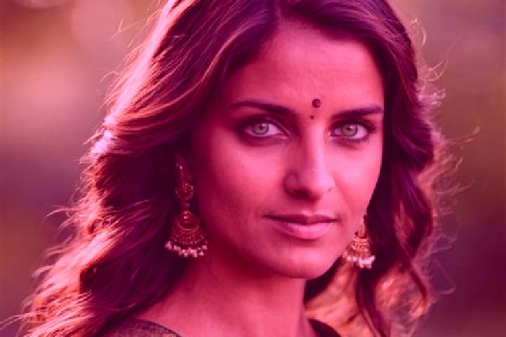 Sophia, 26, a chestnut green-eyed indian companion based in Berbeo. Offering BDSM, Dinner Date, Domination, CIM. Available for incall and outcall, day and ev...