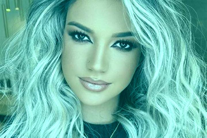 Sophia, 26, a platinum blonde brown-eyed latina companion based in Elincourt-Sainte-Marguerite. Offering OWO, CIM, Party Girl, Duos. Available for incall and...