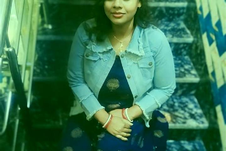 Sophia, 26 — Escort in Bakultala, India