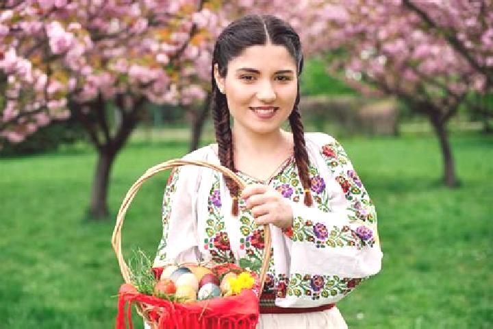 Sophia, 26 — Escort in Calmatuiu de Sus, Romania
