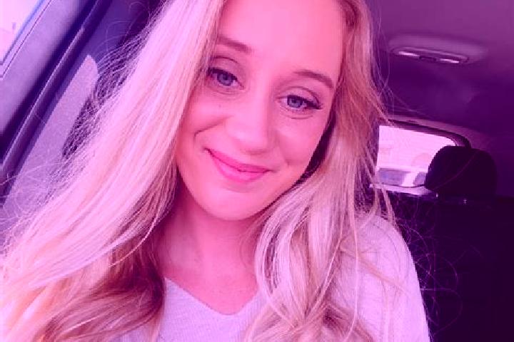 Sophia, 26 — Escort in Crossville, United States