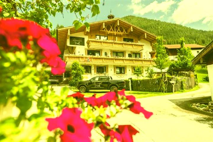 Sophia, 26 — Escort in Laengenfeld, Austria