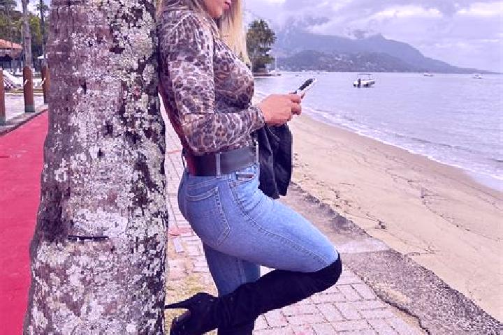Sophia, 26 — Escort in Roca Sales, Brazil