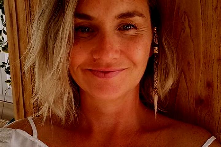 Sophia, 26 — Escort in Theize, France