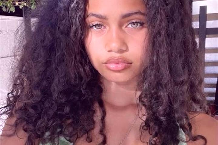 Sophia, 27, a black amber-eyed mixed companion based in Pesco Sannita. Offering Fetish, Striptease, OWO. Available for incall and outcall, day and evening da...