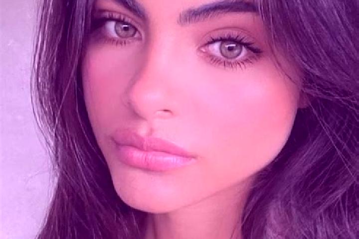 Sophia, 27, a black brown-eyed indian companion based in El Penon. Offering Prostate Massage, Erotic Massage, Striptease, Massage. Available for incall and o...