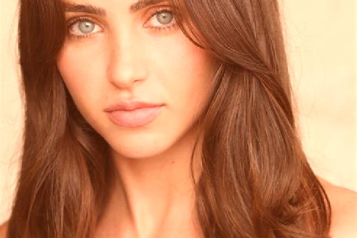 Sophia, 27, a brunette brown-eyed latina companion based in Niramargar. Offering Dinner Date, BDSM, Tantra, Party Girl, Massage. Available for incall and out...