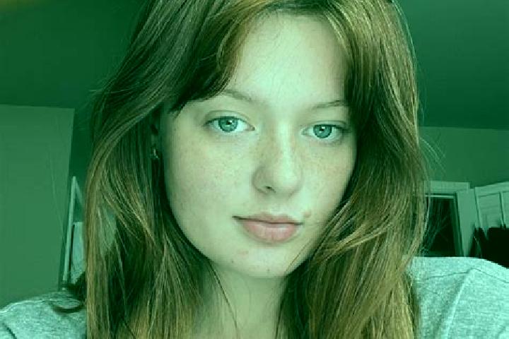 Sophia, 27, a chestnut blue-eyed indian companion based in Mangone. Offering Domination, A-Level, GFE, Deep French Kissing. Available for incall and outcall,...