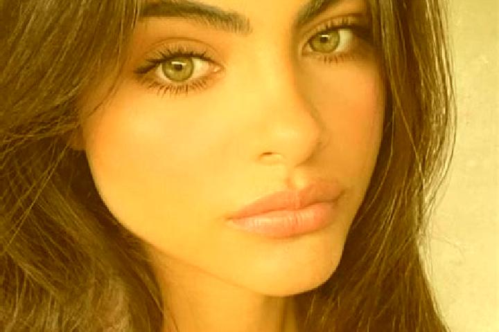 Sophia, 27, a red blue-eyed indian companion based in Torrenueva. Offering Couples, 69, Erotic Massage, OWO. Available for incall and outcall, overnight book...
