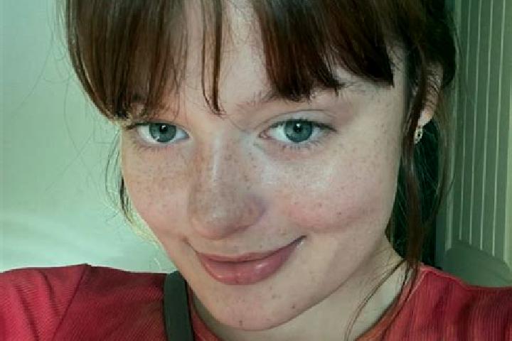 Sophia, 27, a red green-eyed mixed companion based in Jenin. Offering Dinner Date, CIM, Duos, 69. Available for incall and outcall, day and evening dates.