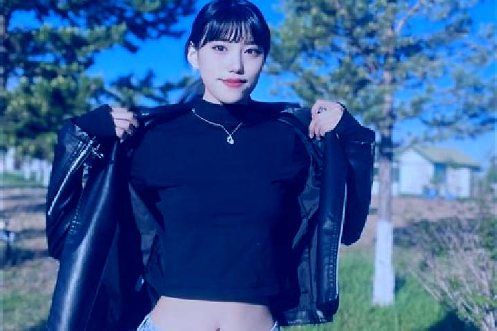 Sophia, 27 — Escort in Altay, Mongolia