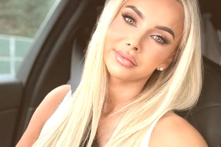 Sophia, 27 — Escort in Gdow, Poland
