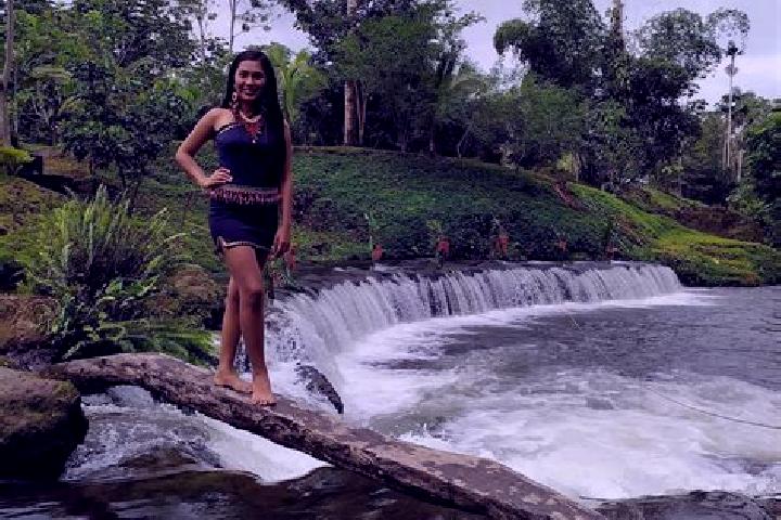 Sophia, 27 — Escort in La Joya de Los Sachas, Ecuador