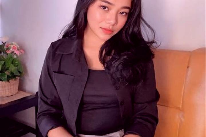 Sophia, 27 — Escort in Loakulu, Indonesia