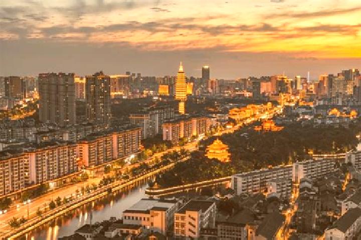 Sophia, 27 — Escort in Shangqing, China