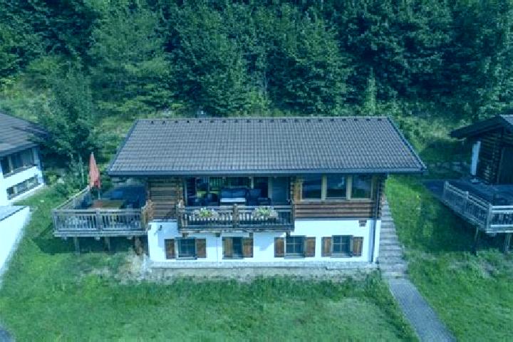 Sophia, 28, a auburn brown-eyed mixed companion based in Wald im Pinzgau. Offering Party Girl, Couples, Domination. Available for incall and outcall, overnig...