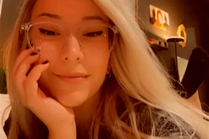 Sophia, 28, a blonde hazel-eyed asian companion based in San Agustin Mimbres. Offering Domination, Overnight, Prostate Massage. Available for incall and outc...