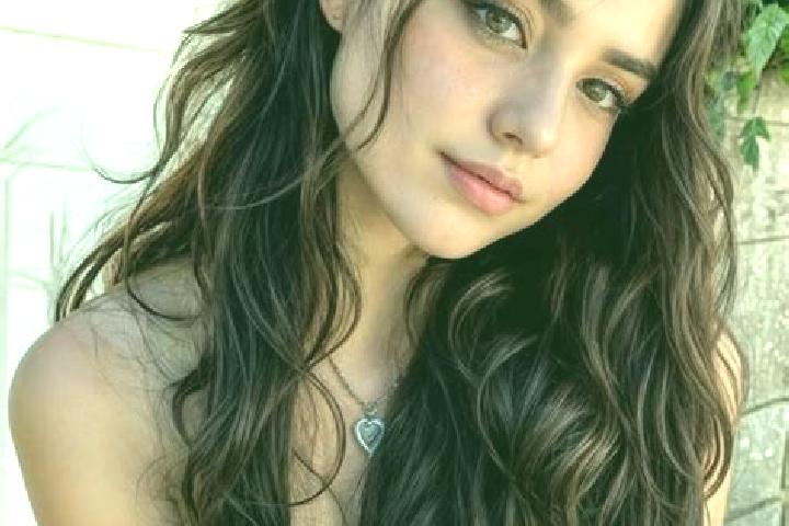 Sophia, 28, a chestnut hazel-eyed middle eastern companion based in Vitoria do Jari. Offering Striptease, Prostate Massage, Tantra. Available for incall and ...