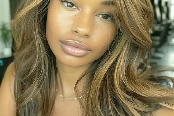 Sophia, 28, a dark blonde hazel-eyed mixed companion based in Sibiril. Offering Roleplay, Striptease, Domination. Available for incall and outcall, day and e...