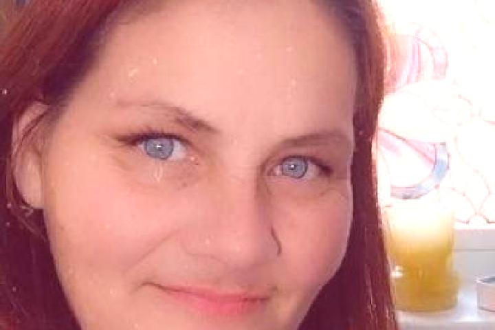 Sophia, 28, a red dark-eyed caucasian companion based in Lake Pocotopaug. Offering Girlfriend Experience, 69, Couples, BDSM. Available for incall and outcall...