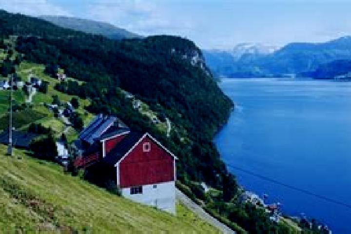 Sophia, 28 — Escort in Nordfjordeid, Norway