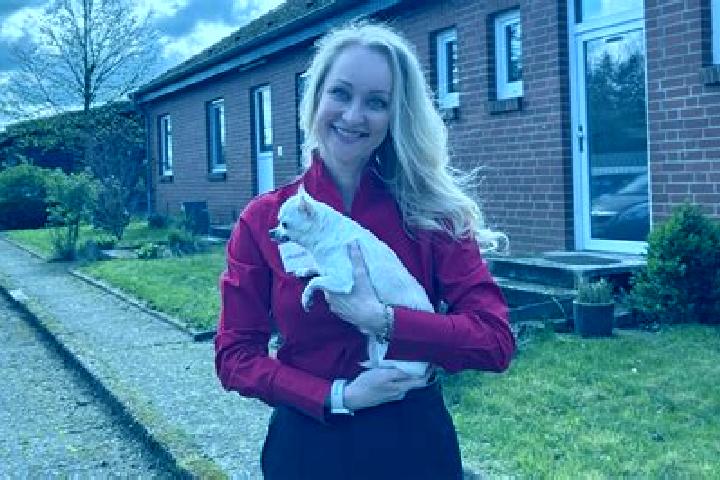 Sophia, 28 — Escort in Wasbek, Germany