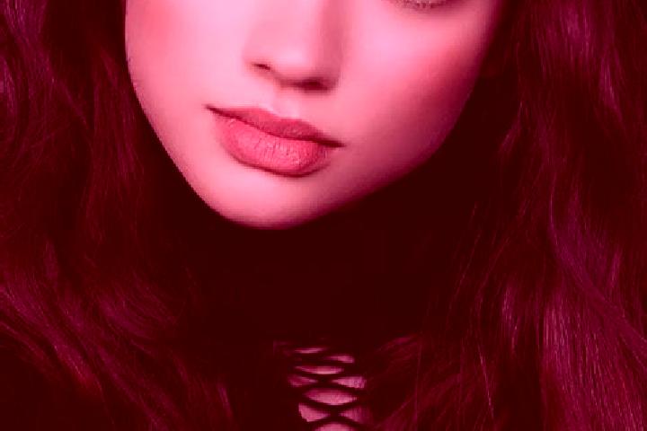 Sophia, 29, a red dark-eyed european companion based in Kekrenou. Offering Couples, Party Girl, Striptease. Available for incall and outcall, overnight booki...