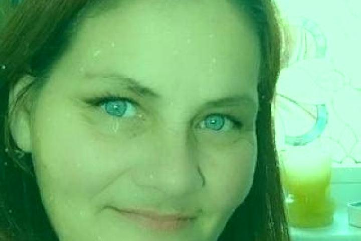 Sophia, 29, a red dark-eyed european companion based in Velventos. Offering Party Girl, OWO, Overnight, Prostate Massage. Available for incall and outcall, d...