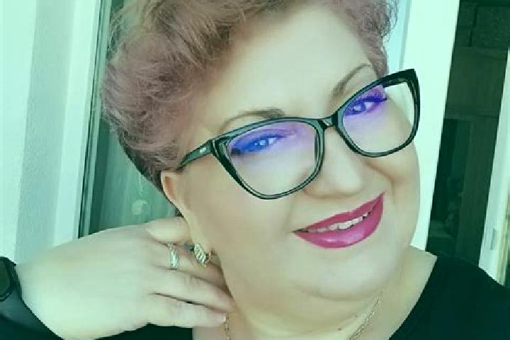Sophia, 29 — Escort in Ciugud, Romania
