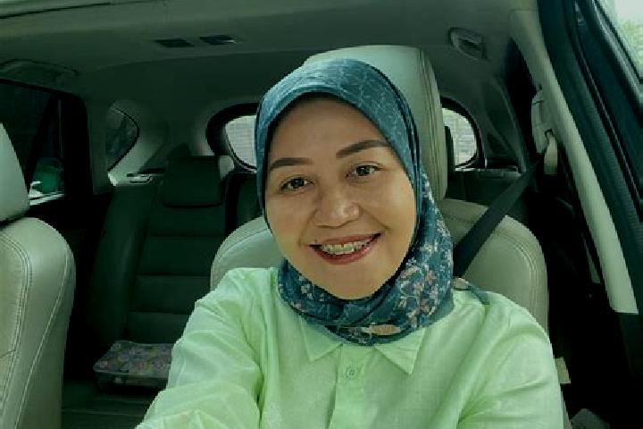 Sophia, 29 — Escort in Dompu, Indonesia
