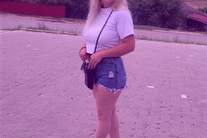 Sophia, 29 — Escort in Glodenii Gandului, Romania