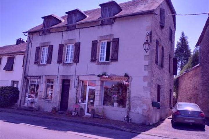 Sophia, 29 — Escort in Le Lonzac, France