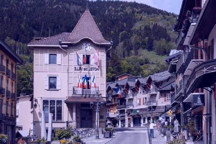 Sophia, 29 — Escort in Le Pre-Saint-Gervais, France
