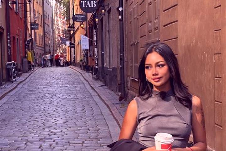 Sophia, 29 — Escort in Oskarstroem, Sweden
