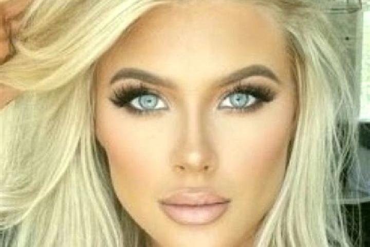 Sophia, 30, a platinum blonde blue-eyed slavic companion based in Voluntari. Offering Tantra, Massage, OWO. Available for incall and outcall, overnight booki...