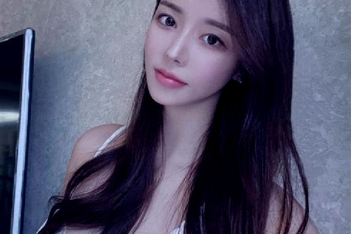 Sophia, 30 — Escort in Feiluan, China