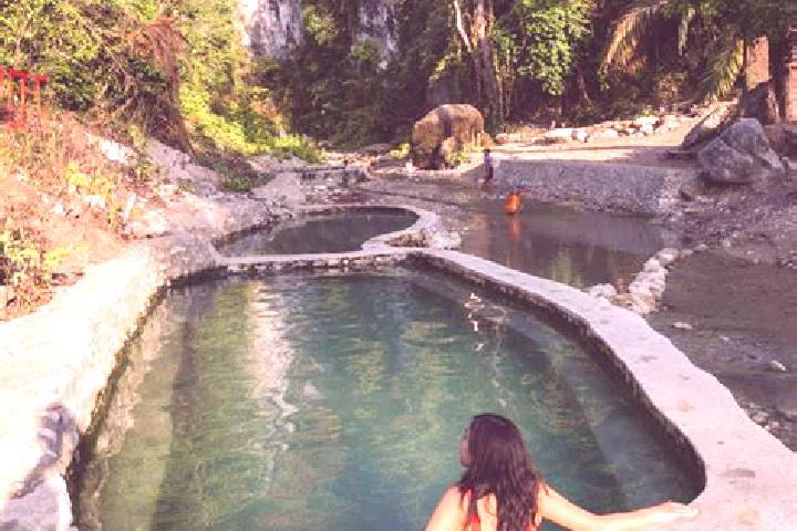 Sophia, 30 — Escort in Mainit, Philippines