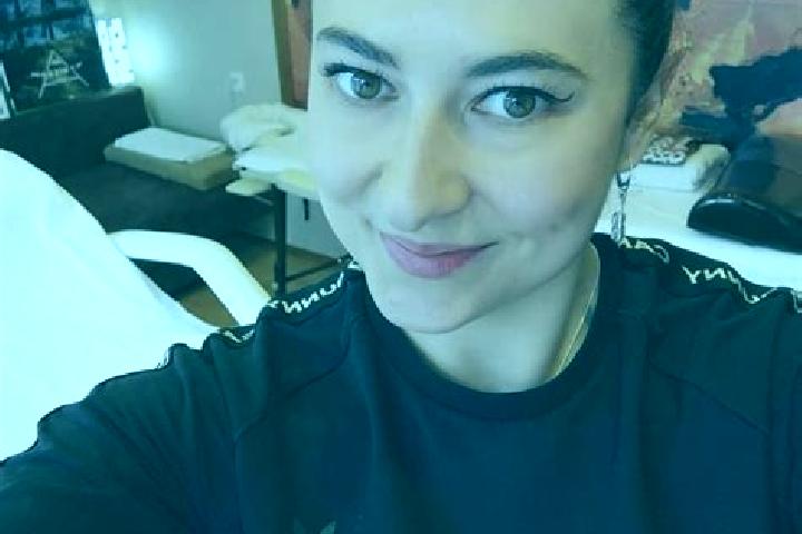 Sophia, 31, a auburn dark-eyed mediterranean companion based in Magdalena Yodocono de Porfirio Diaz. Offering Dinner Date, Party Girl, Massage, OWO. Availabl...