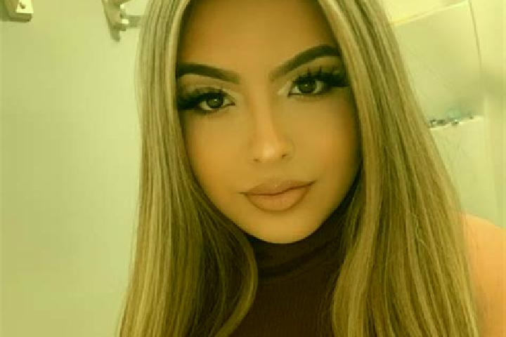 Sophia, 31, a blonde dark-eyed latina companion based in Aldeonte. Offering Girlfriend Experience, Striptease, Party Girl, Fetish. Available for incall and o...