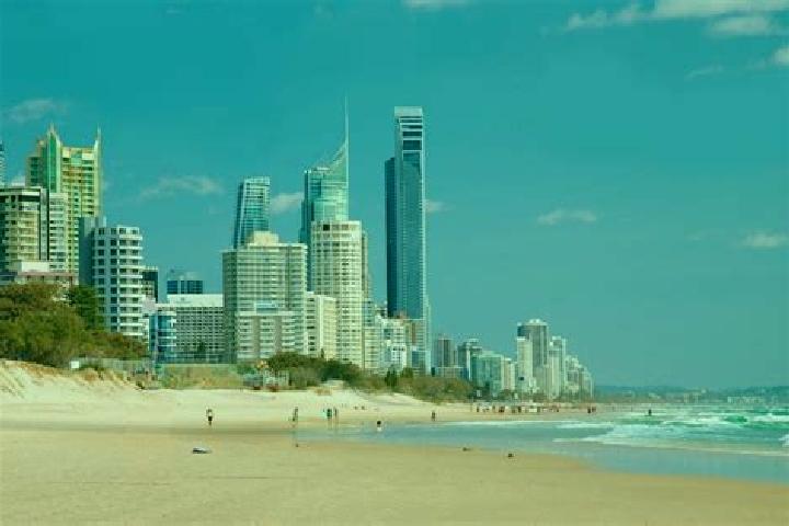 Sophia, 31 — Escort in Elanora, Australia