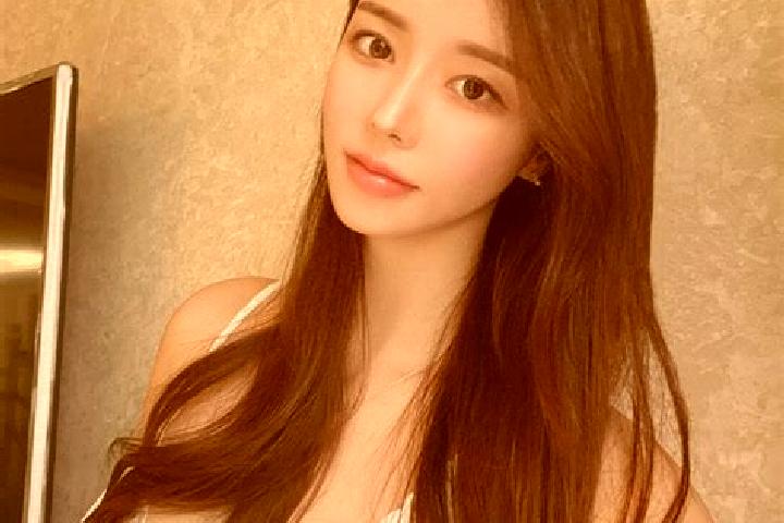 Sophia, 31 — Escort in Hamaikawa, Japan