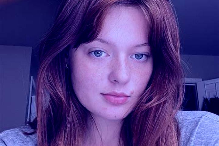 Sophia, 32, a auburn blue-eyed mediterranean companion based in Aguiarnopolis. Offering BDSM, Domination, Deep French Kissing. Available for incall and outca...