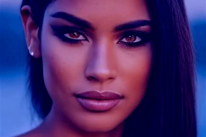 Sophia, 32, a black grey-eyed latina companion based in Baeckefors. Offering CIM, Tantra, Striptease. Available for incall and outcall, overnight bookings av...