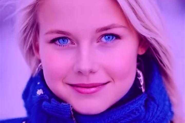 Sophia, 32, a blonde blue-eyed slavic companion based in Lirung. Offering Tantra, Duos. Available for incall and outcall, overnight bookings available.