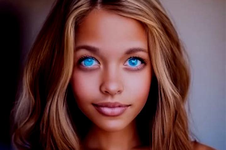 Sophia, 32, a chestnut blue-eyed mixed companion based in Xinjiayuan. Offering Duos, Fetish, BDSM. Available for incall and outcall, day and evening dates.