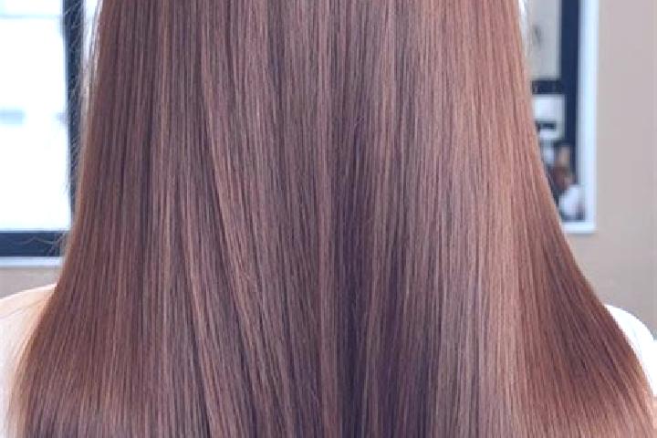 Sophia, 32, a chestnut brown-eyed caucasian companion based in Zappendorf. Offering Tantra, Couples, Erotic Massage. Available for incall and outcall, overni...