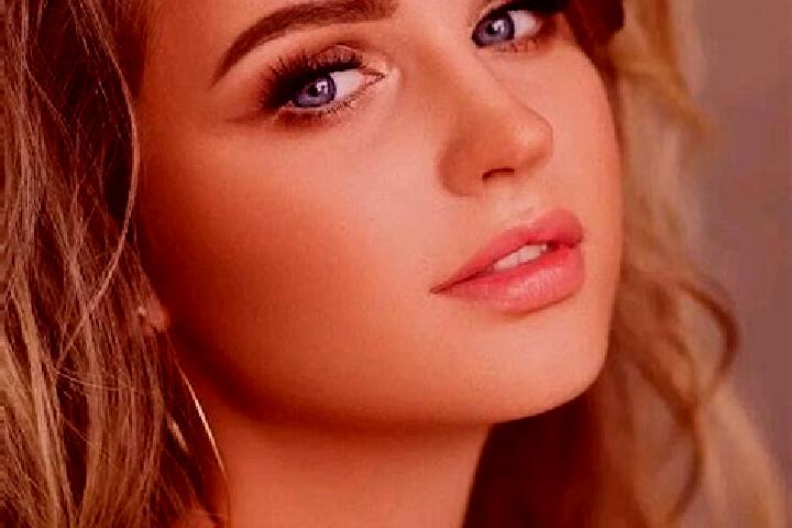 Sophia, 32, a dark blonde blue-eyed caribbean companion based in Segui. Offering Tantra, A-Level, Couples. Available for incall and outcall, day and evening ...